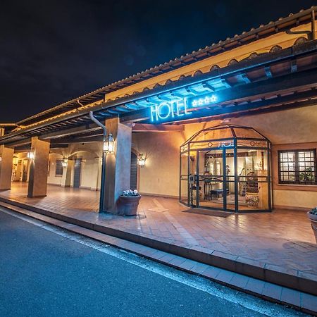 Hotel Boccaccio 칼치나이아 외부 사진