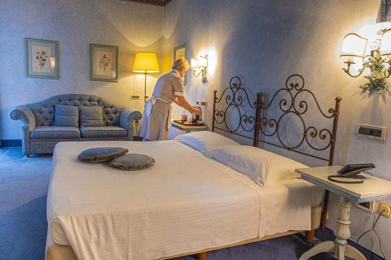 Hotel Boccaccio 칼치나이아 외부 사진