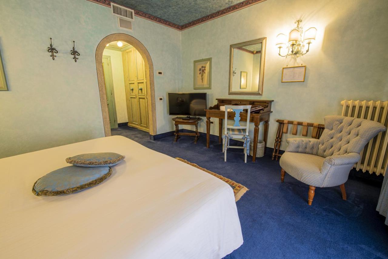 Hotel Boccaccio 칼치나이아 외부 사진
