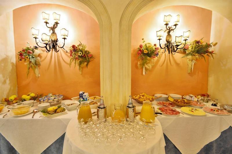 Hotel Boccaccio 칼치나이아 외부 사진
