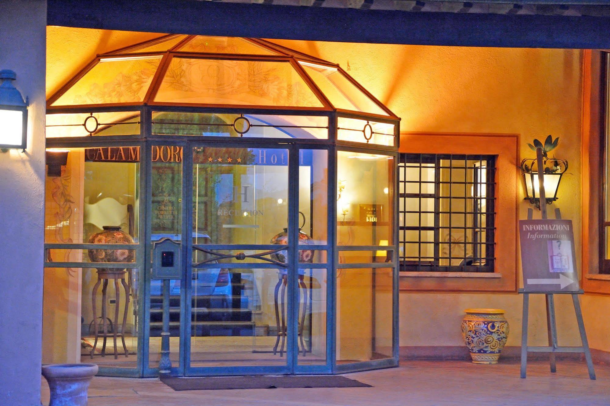 Hotel Boccaccio 칼치나이아 외부 사진